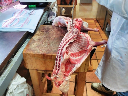 Medio cabrito de Modesto