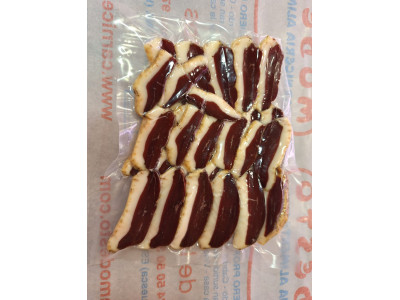 Jamón de pato cortado
