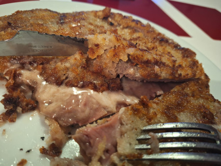 Cachopo de ternera relleno