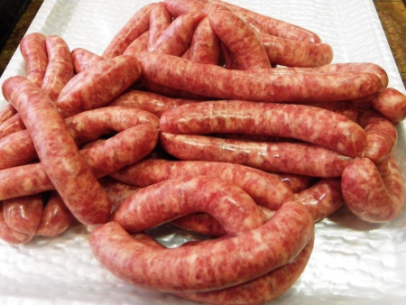 Salchichas frescas caseras de cerdo